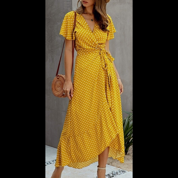Sale Yellow polka dot ruffle wrap V-Neck slit maxi - Picture 2 of 2